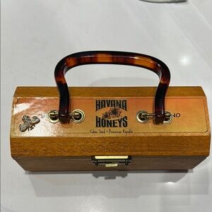 Havana Honeys Wooden Handbag with Tortoise Handle